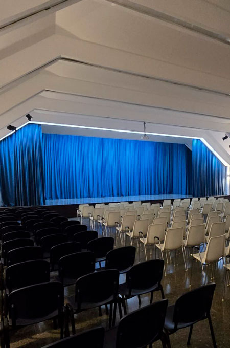 confecciones-a-medida-en-badajoz-cortinas-de-escenarios4