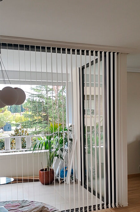 confecciones-a-medida-en-badajoz-cortinas-verticales4